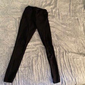 COPY - Lululemon Leggings with Pockets!
